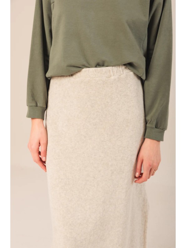 FALDA RECTA LARGA RIZO