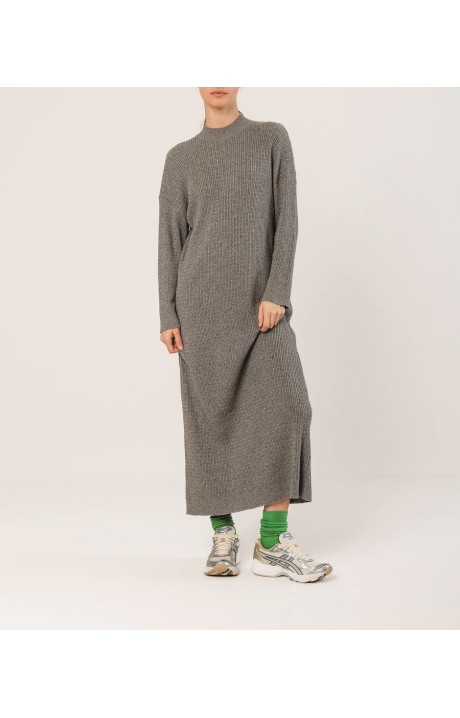 VESTIDO AMPLIO OCHOS