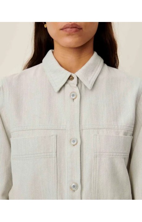 SOBRECAMISA LEONE HIELO